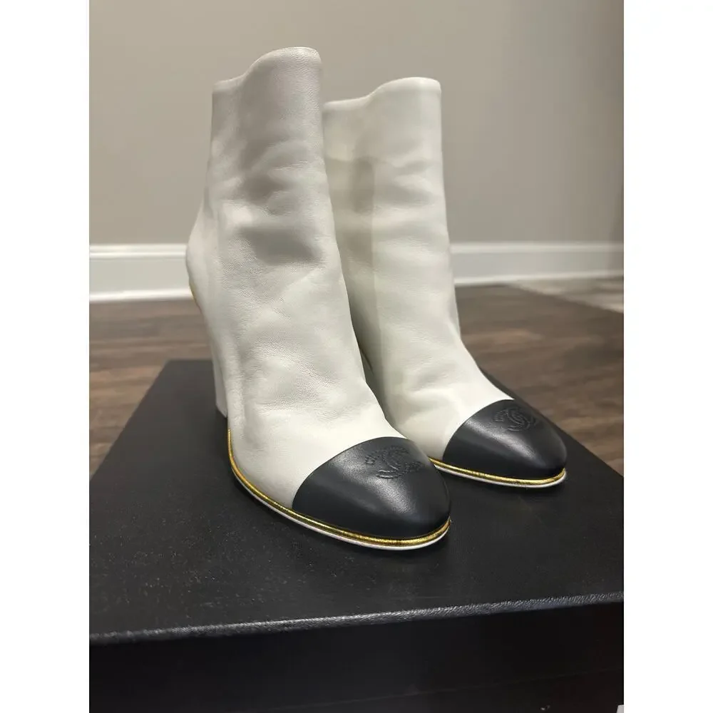 CHANEL Lambskin Cap Toe Wedge Boots White Black Size 38.5 BNIB